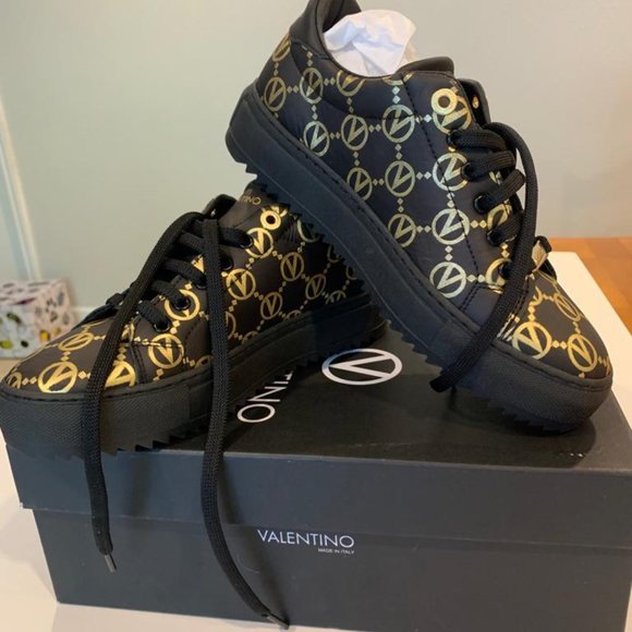 VALENTINO BY MARIO VALENTINO BEATRICE LEATHER SNEAKER - Picture 7 of 11